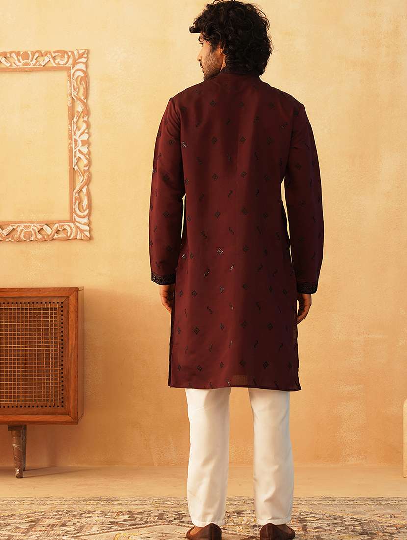 men embroidered kurta pyjama ethnic wear set - 21505400 -  Standard Image - 4