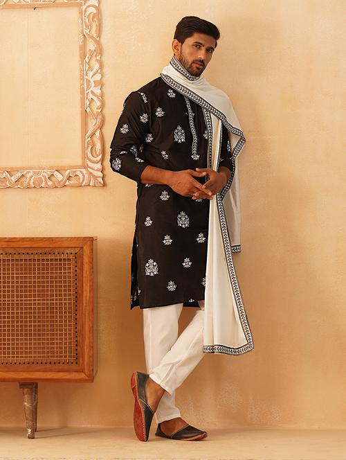 men embroidered kurta pyjama with dupatta set - 21505451 - Standard Image - 0