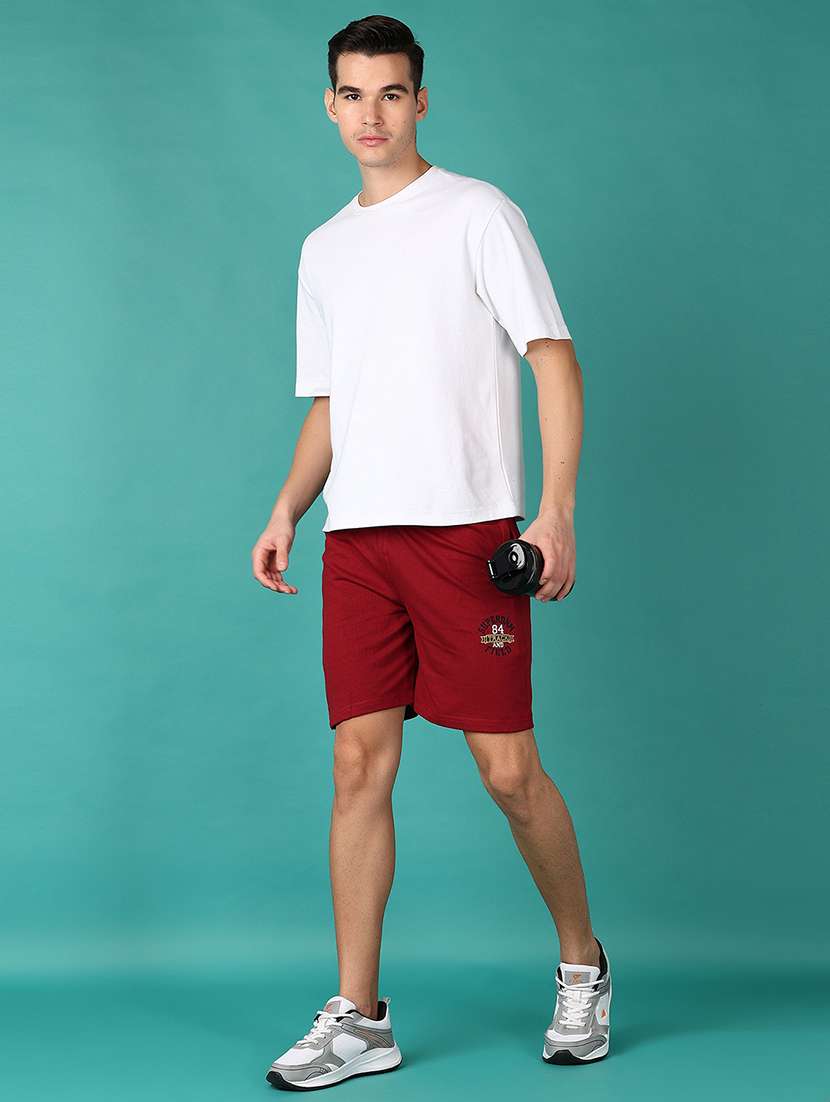 maroon solid cotton shorts - 21505541 -  Standard Image - 4