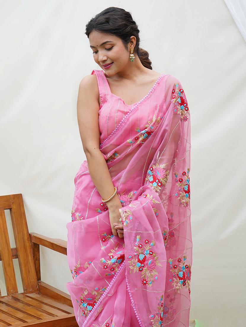 women pink embroidered saree - 21505978 - Standard Image - 4