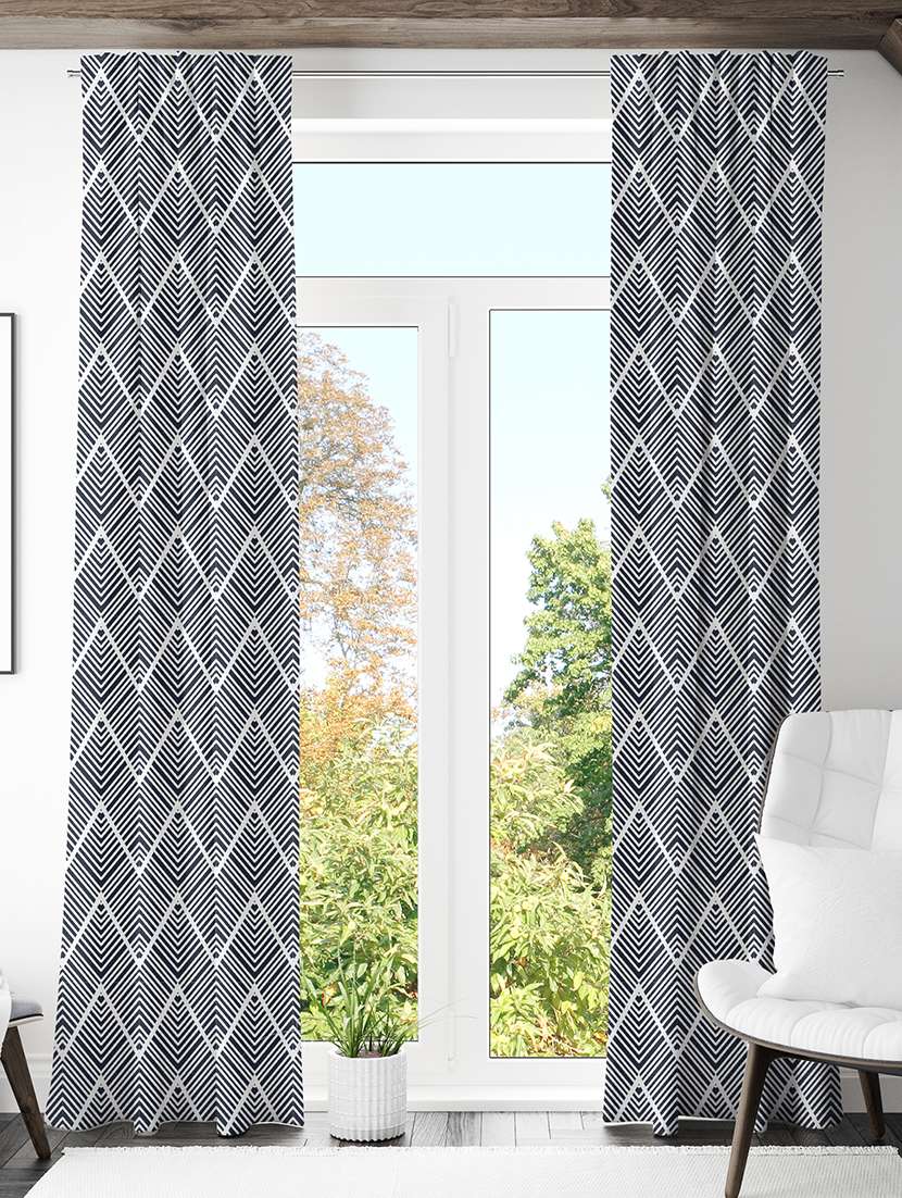 black printed curtains - 21506152 - Zoom Image - 0