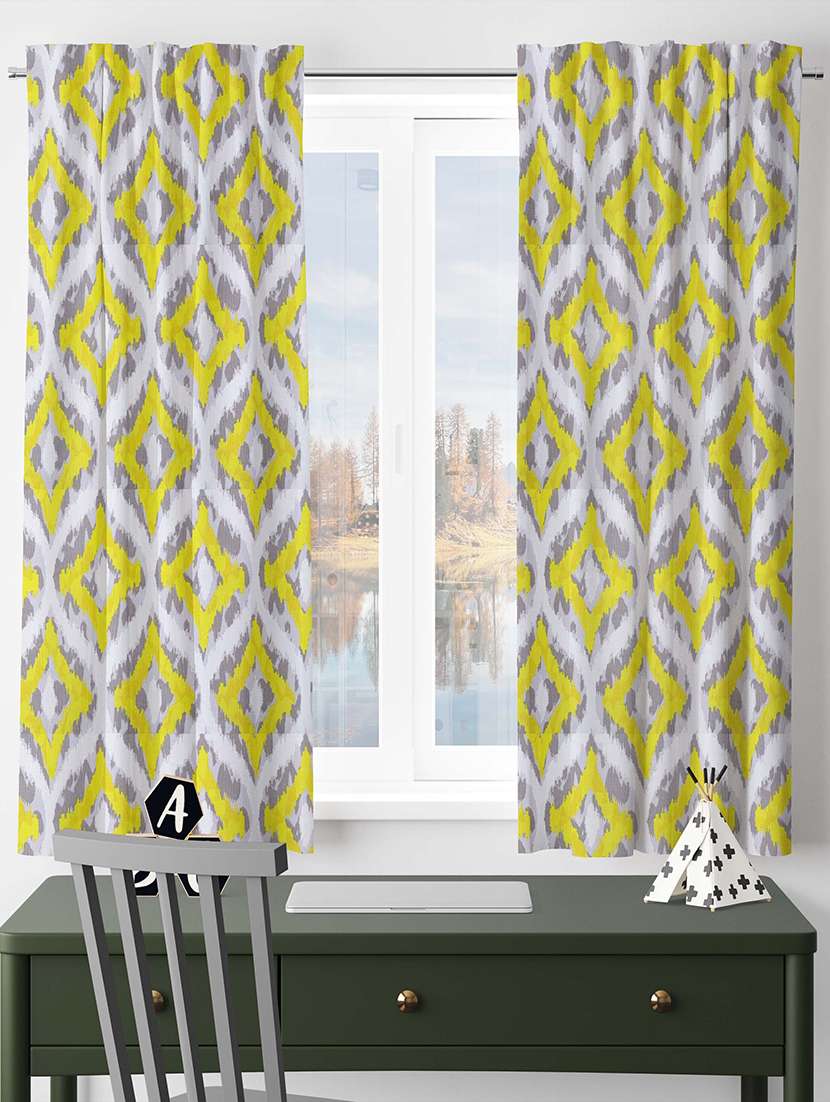 white printed curtains - 21506167 -  Standard Image - 1