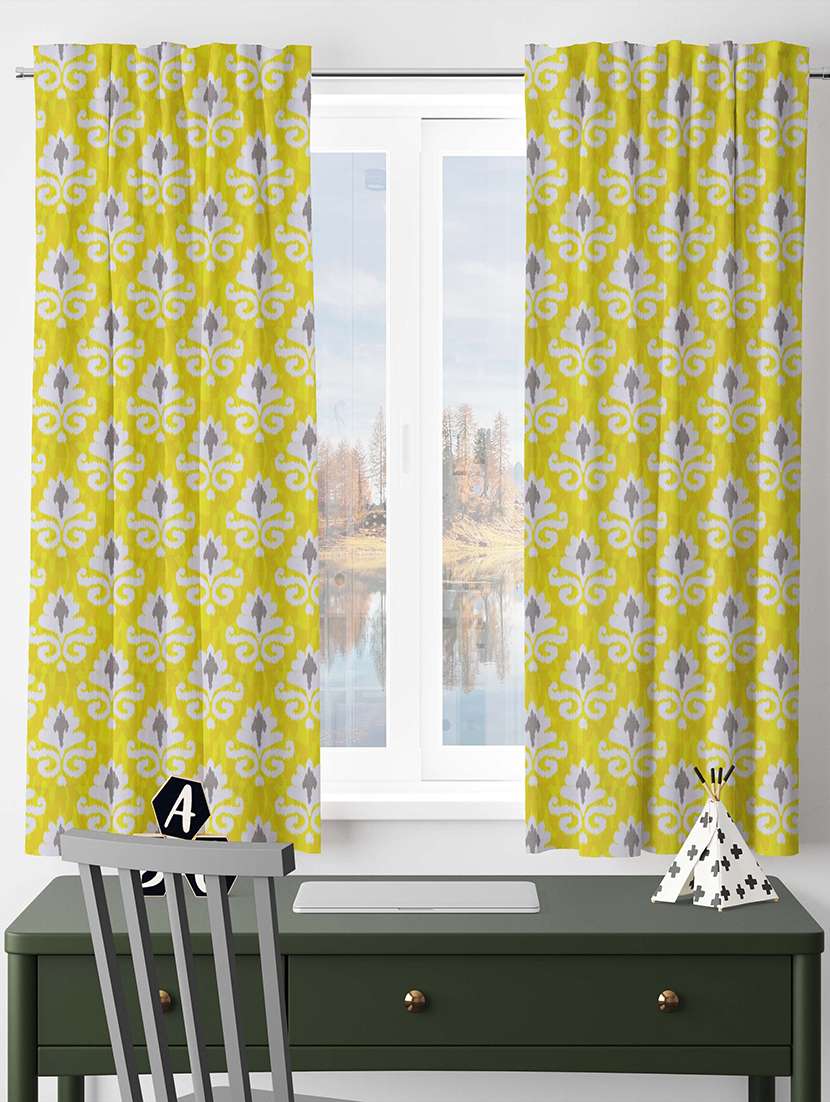 yellow printed curtains - 21506168 -  Standard Image - 1