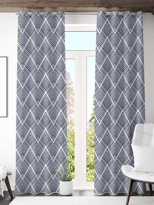 blue printed curtain - 21506199 -  Standard Image - 0