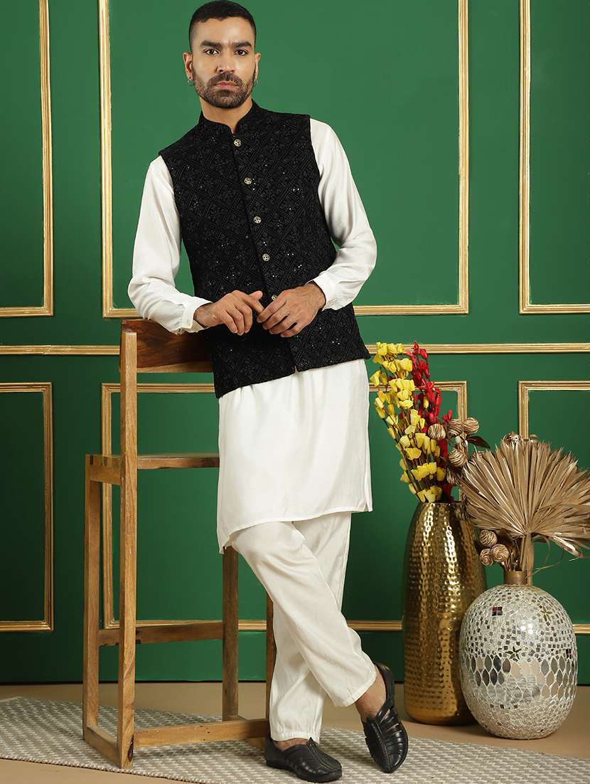 men mandarin neck embroidered nehru jacket - 21506958 -  Standard Image - 4