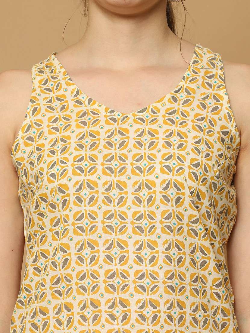 women yellow sleeveless kurta palazzo with dupatta set - 21507060 -  Standard Image - 4