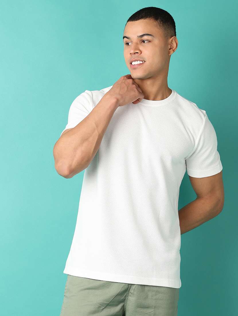 men round neck solid t-shirt