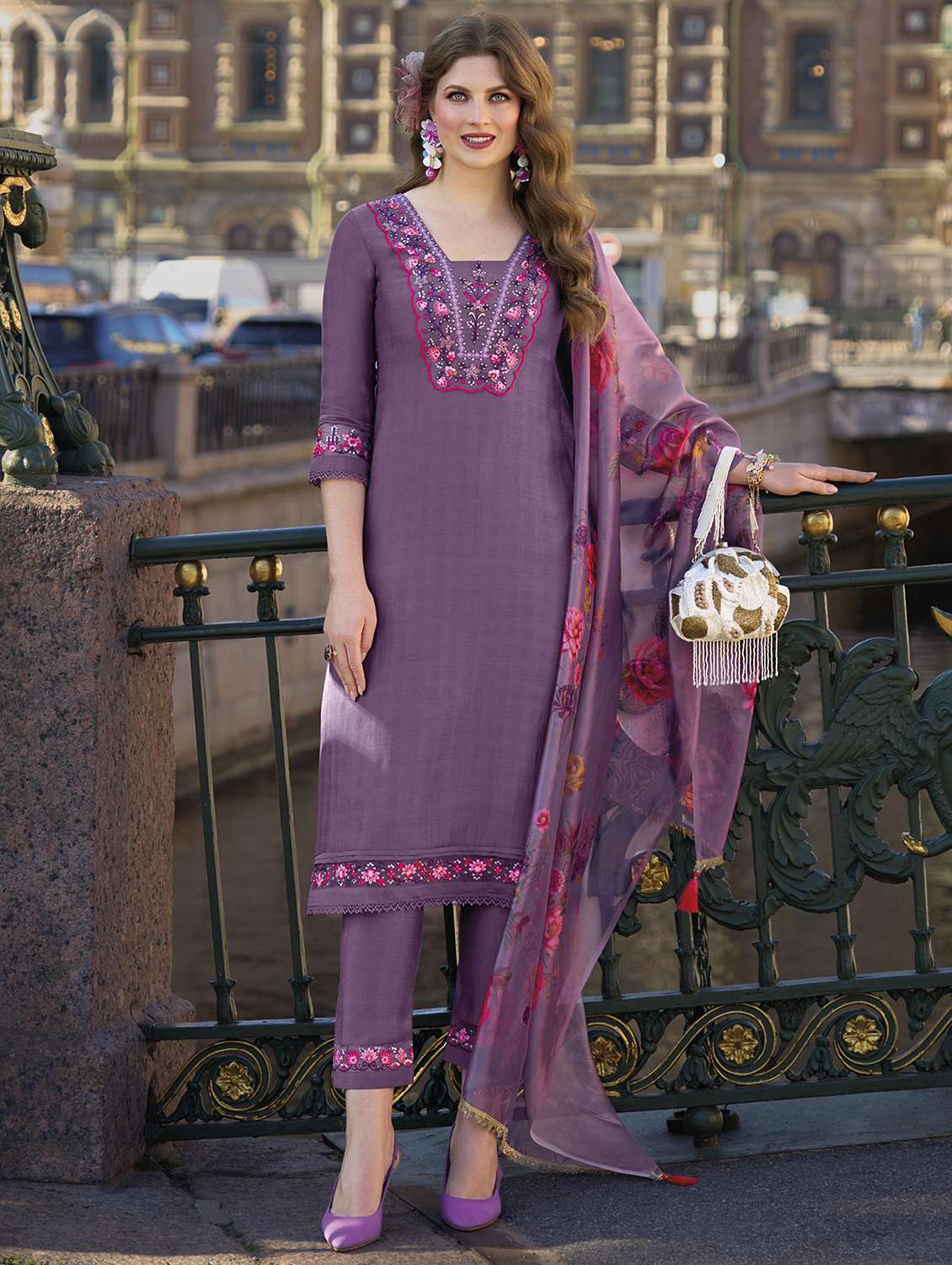 women embroidered kurta pant set with dupatta
