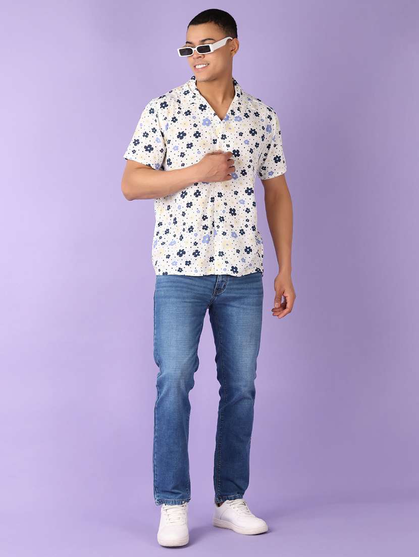 men solid mid rise straight fit jean - 21510133 -  Standard Image - 4