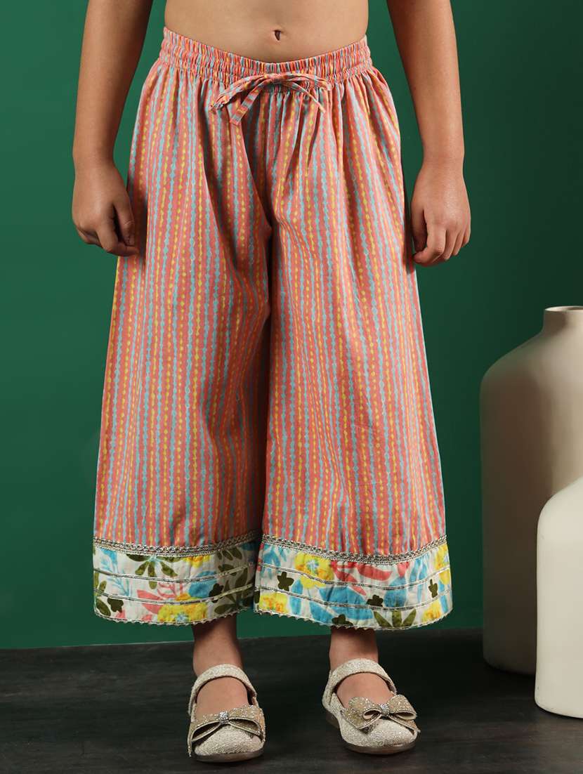 girls peach cotton kurta pant set  - 21510364 -  Standard Image - 4