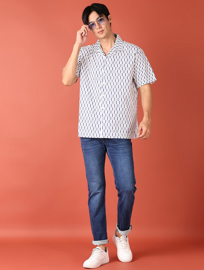 men solid mid rise slim fit jean - 21510902 - Standard Image - 4