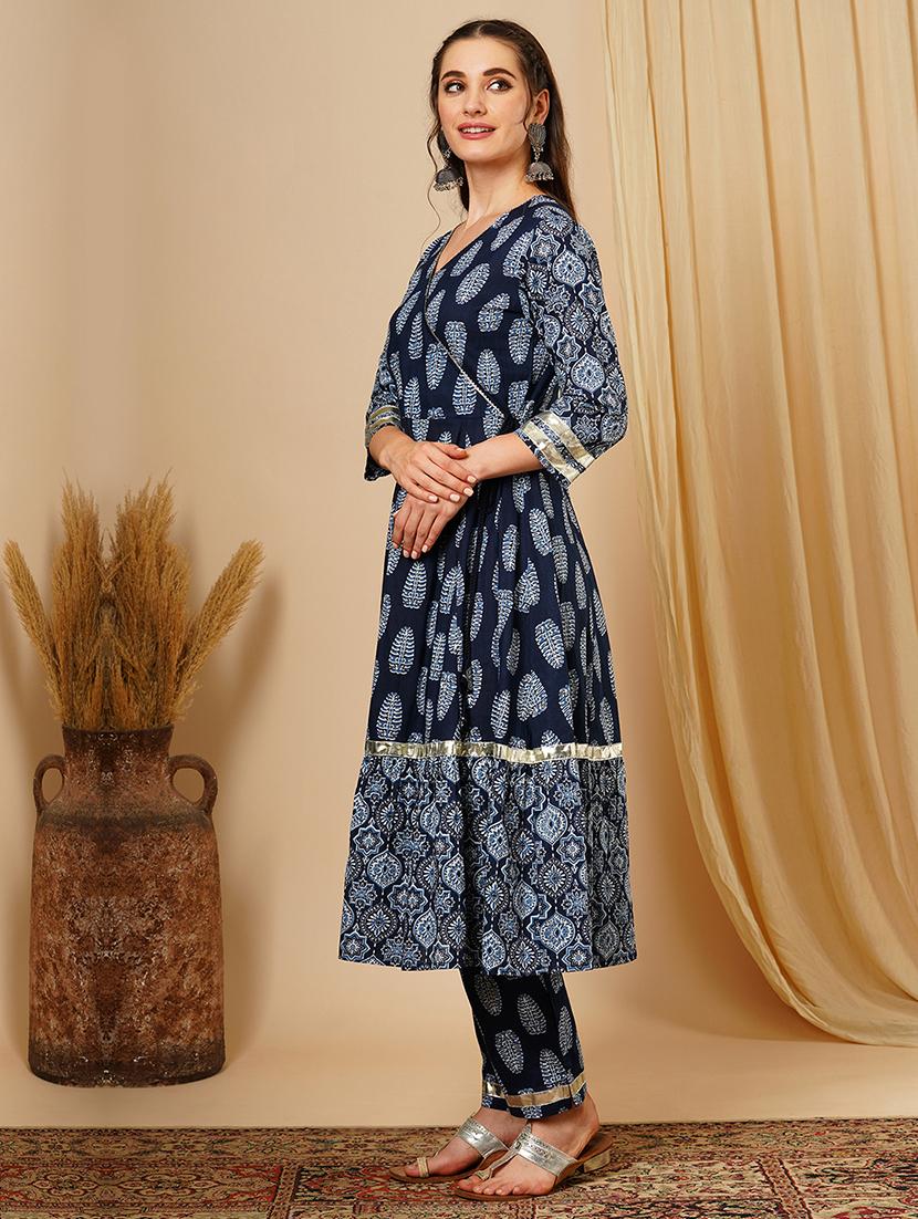 women's blue ethnic motif wrap v-neck a-line flared calf length kurta & straight trouser festive set - 21511032 - Standard Image - 1