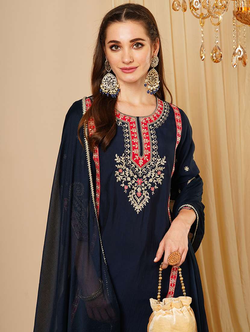women's navy blue embroidered & gotta lace yoke straight paisley print hem kurta trousers & dupatta festive set - 21511038 -  Standard Image - 4