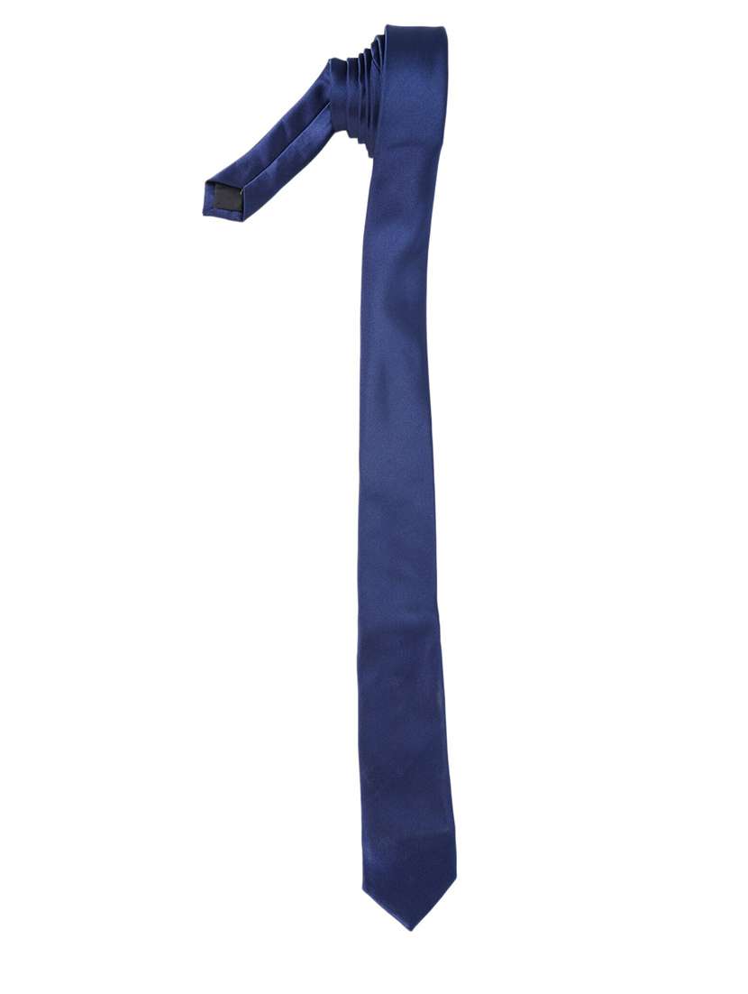 men blue plain tie - 21511803 -  Standard Image - 1