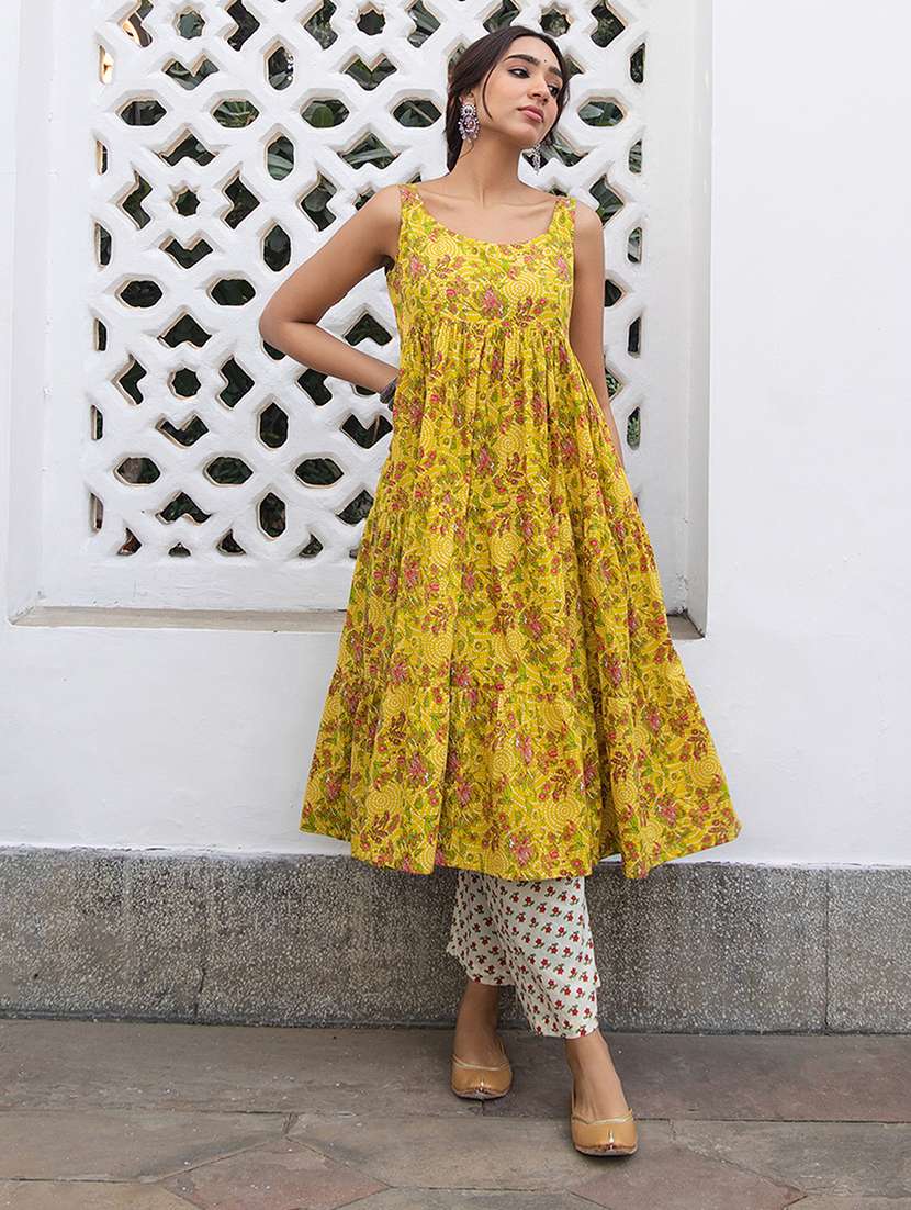 women yellow floral kurta palazzo set