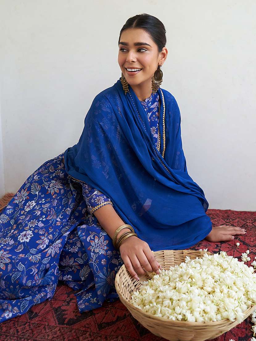 women blue floral kurta palazzo set with dupatta - 21512812 -  Standard Image - 1