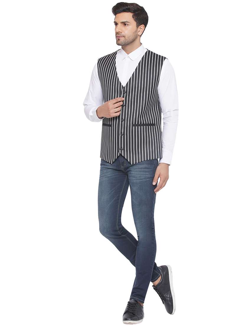 men stripes sleeveless waist coat - 21513354 -  Standard Image - 4