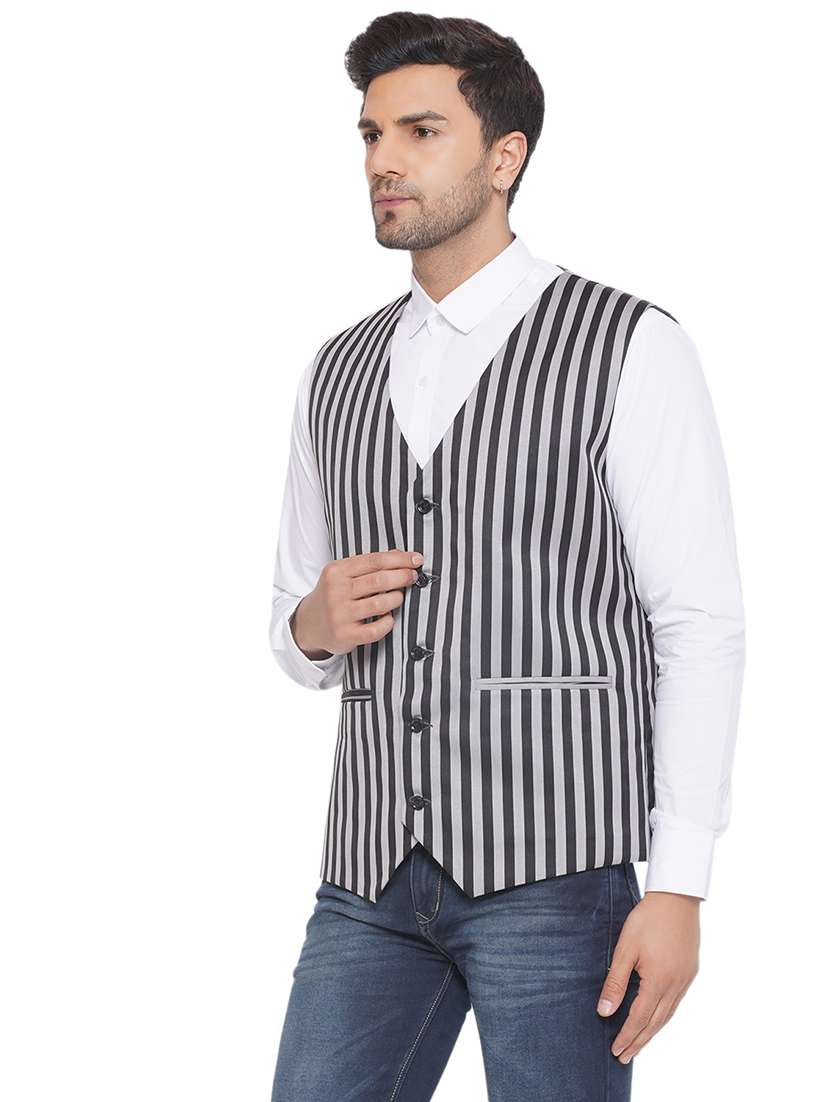 men stripes sleeveless waist coat - 21513358 -  Standard Image - 1
