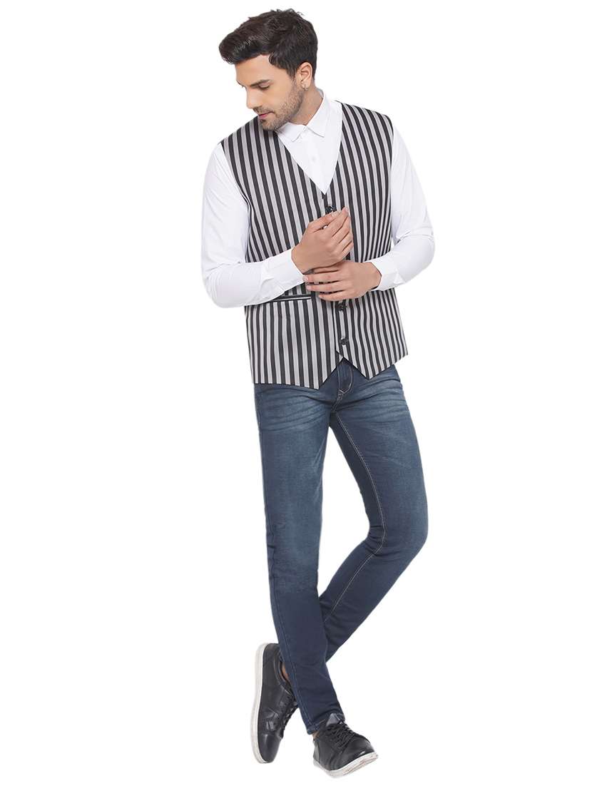 men stripes sleeveless waist coat - 21513358 -  Standard Image - 4