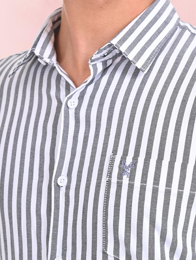 men white cotton casual shirt - 21513815 - Standard Image - 4