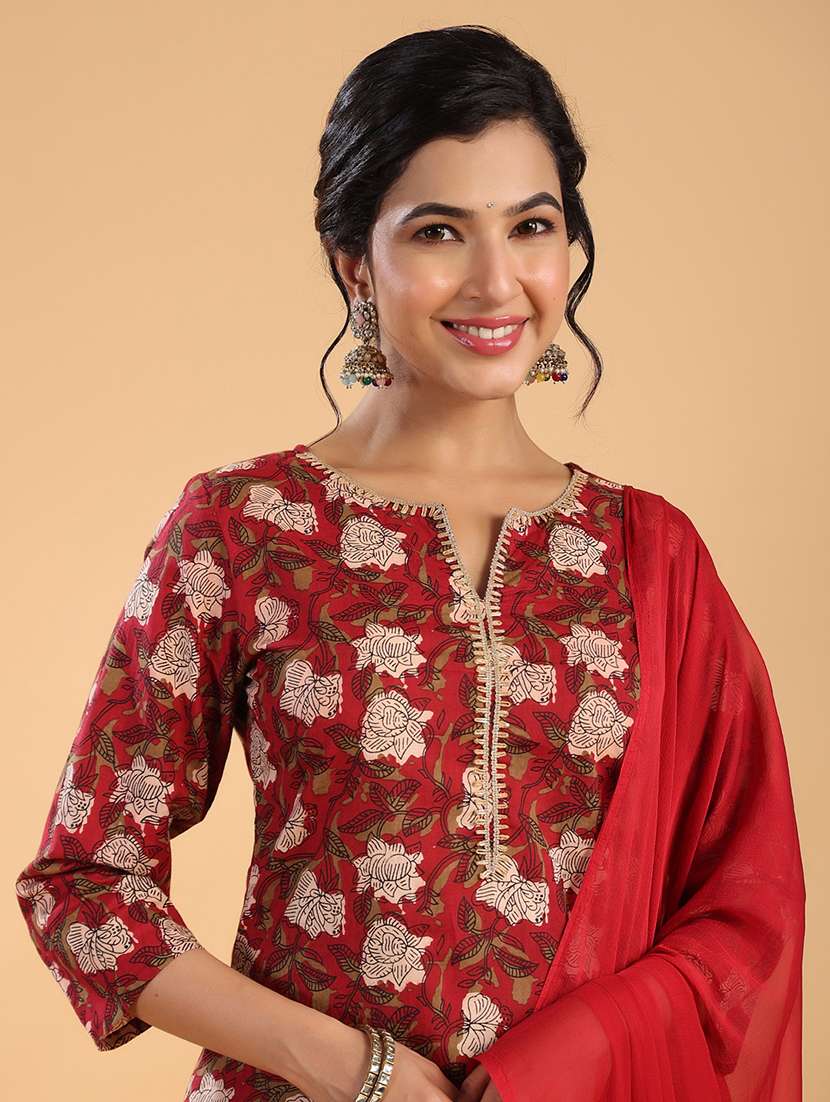 women three quarter sleeve kurta pant with dupatta set - 21513859 - Standard Image - 4