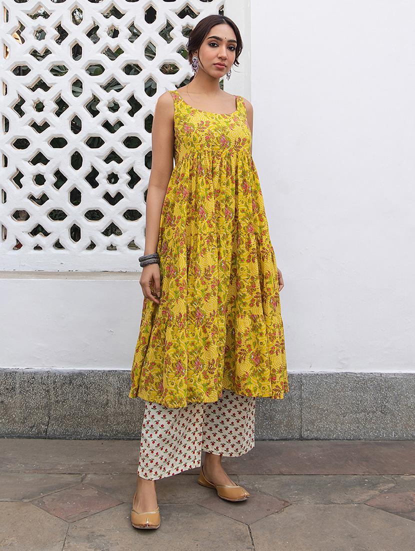mustard floral printed kurta pant set - 21514187 -  Standard Image - 1