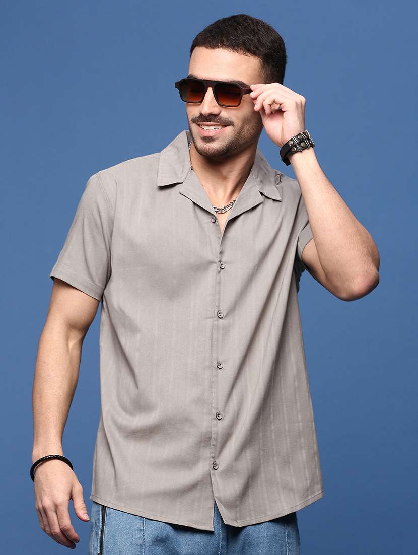 men solids short sleeves casual shirts - 21514710 -  Standard Image - 1