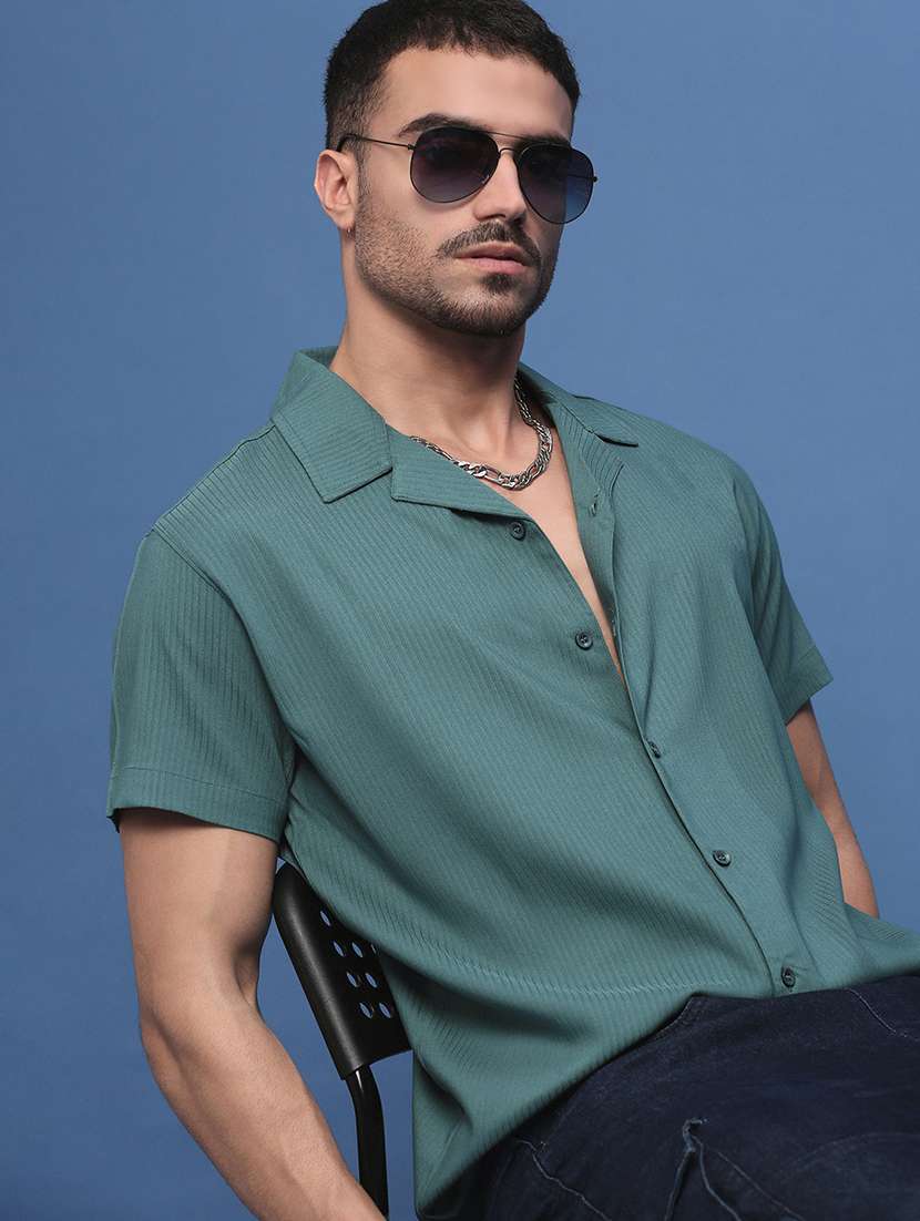 men self design short sleeves casual shirts - 21514731 -  Standard Image - 1