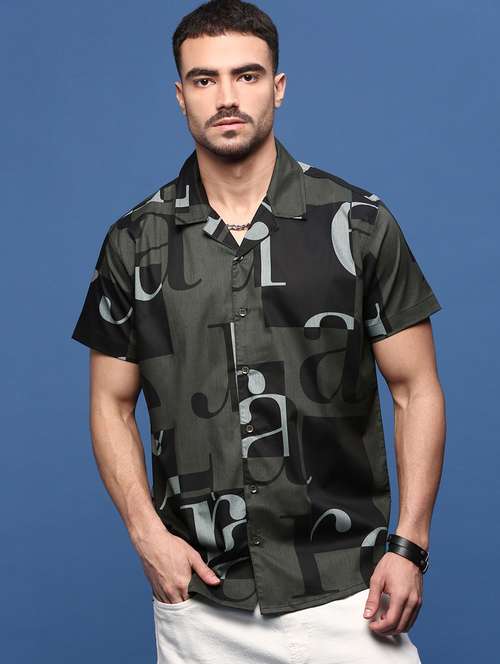 Men Typography Short Sleeves Casual Shirts