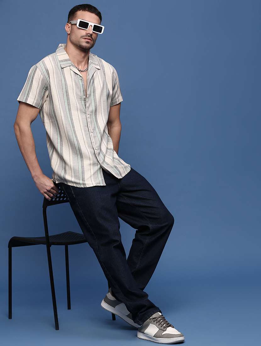 men stripes short sleeves casual shirt - 21514745 -  Standard Image - 4