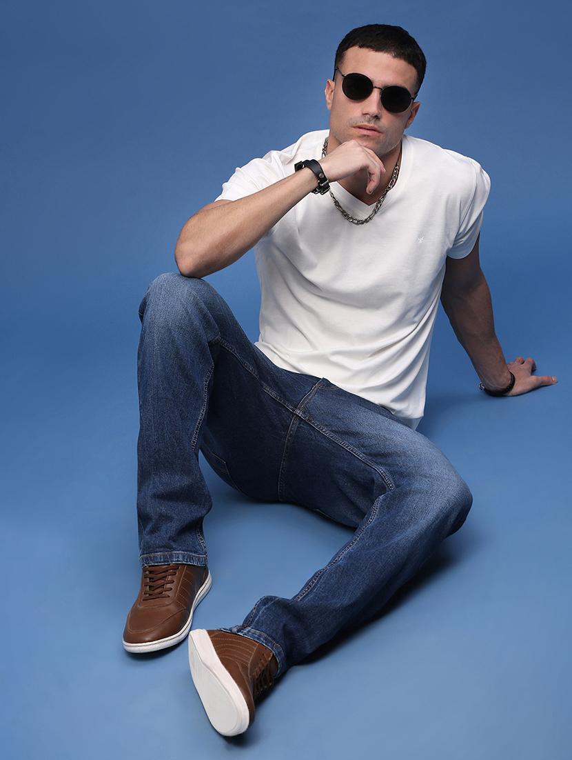 men short sleeve plain t-shirt - 21514833 - Standard Image - 4