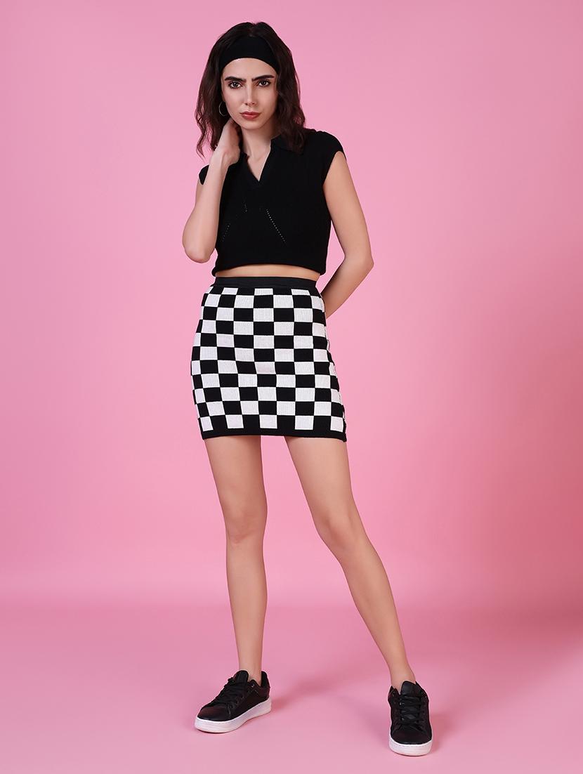 women black acrylic pencil skirt - 21514950 - Standard Image - 4