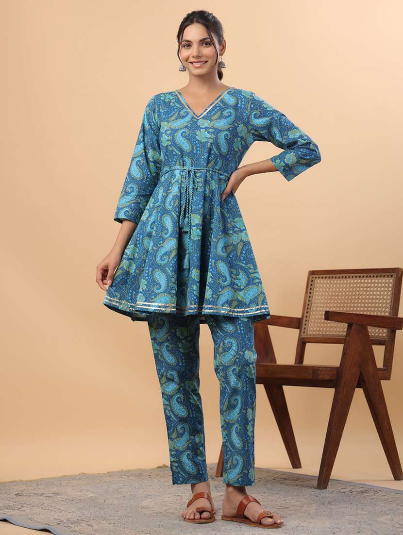 women blue paisley printed co-ord set