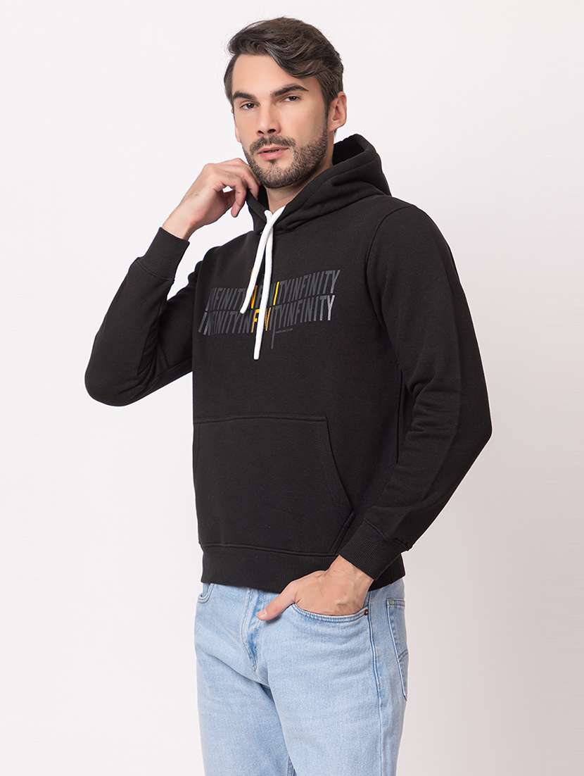 men black cotton chest print sweatshirt