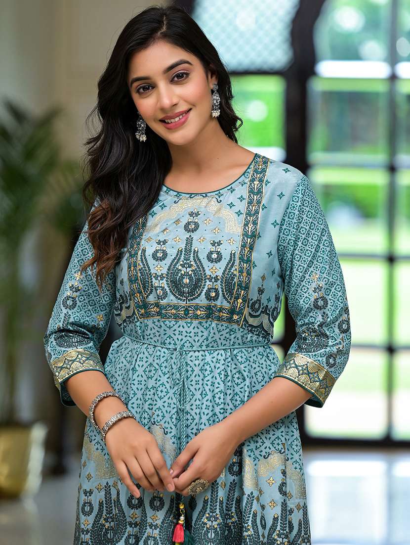 women light blue round neck flared dress - 21518959 -  Standard Image - 4