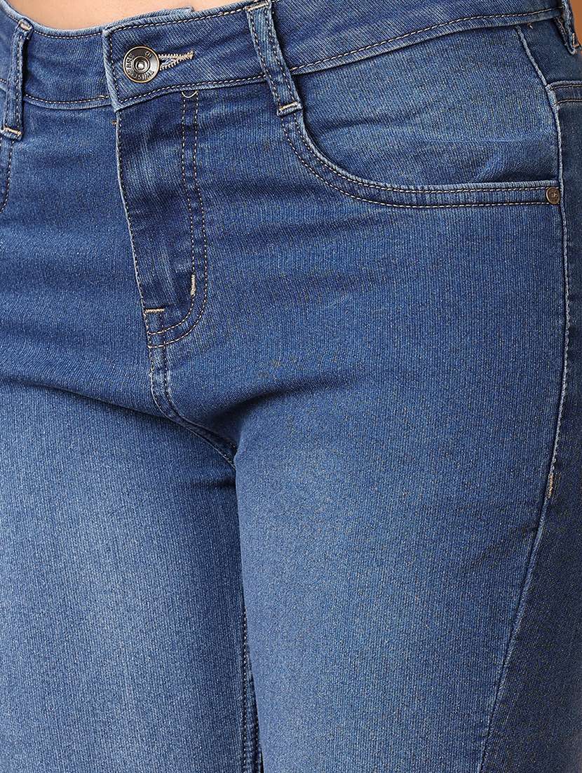 Women Solid Mid Rise Bootcut Jean
