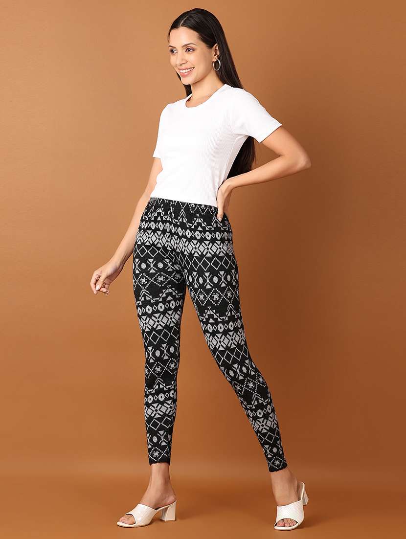 women self design woolen legging - 21519927 -  Standard Image - 4
