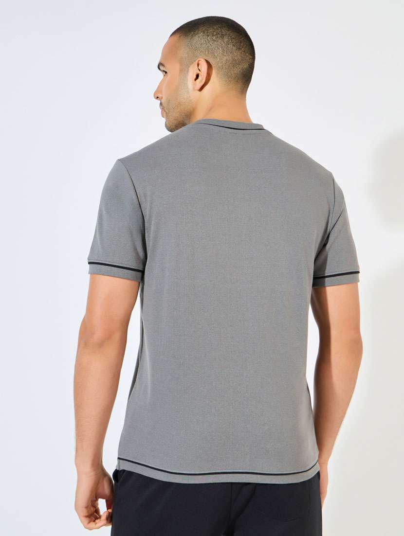 men solid regular fit short sleeves t-shirt - 21520406 -  Standard Image - 1