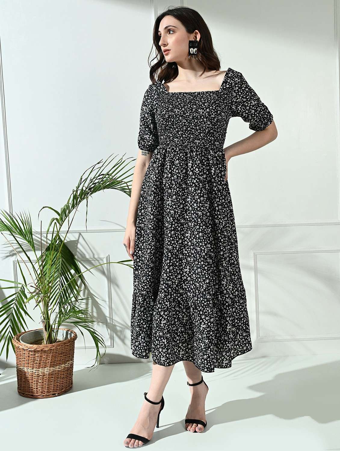 women floral printed square neck tiered dress - 21520550 - Standard Image - 1
