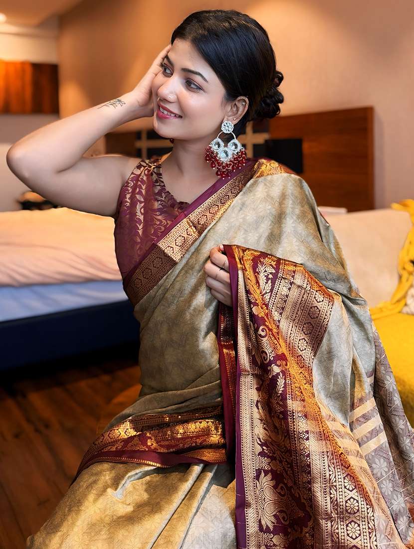 women self design dharmavaram zari bordered saree - 21520561 -  Standard Image - 1