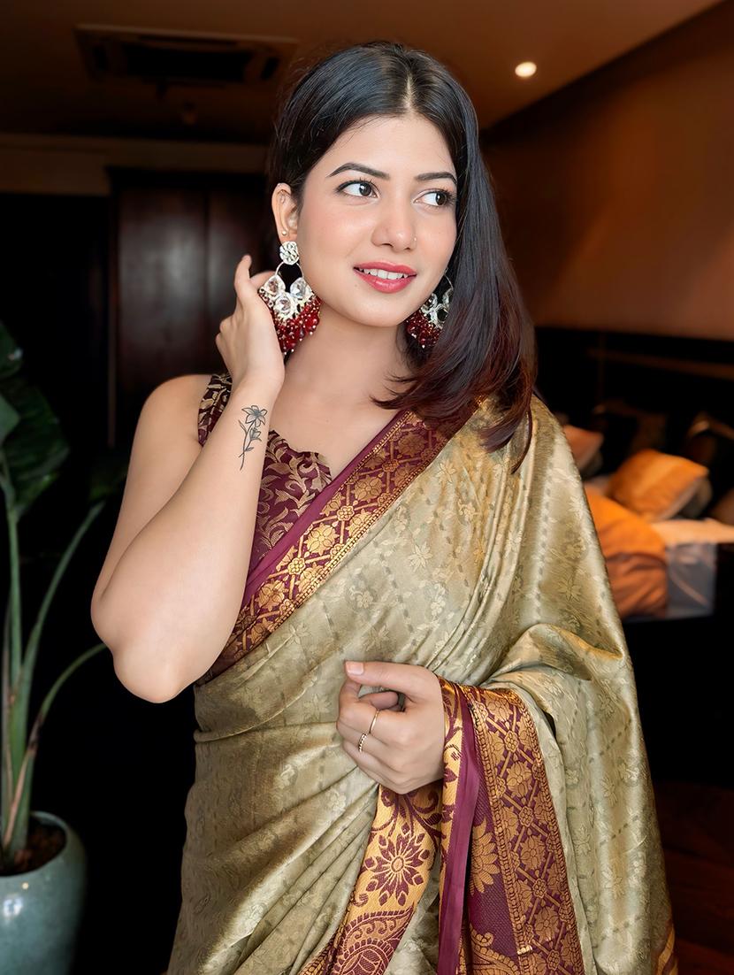 women self design dharmavaram zari bordered saree - 21520577 - Standard Image - 1