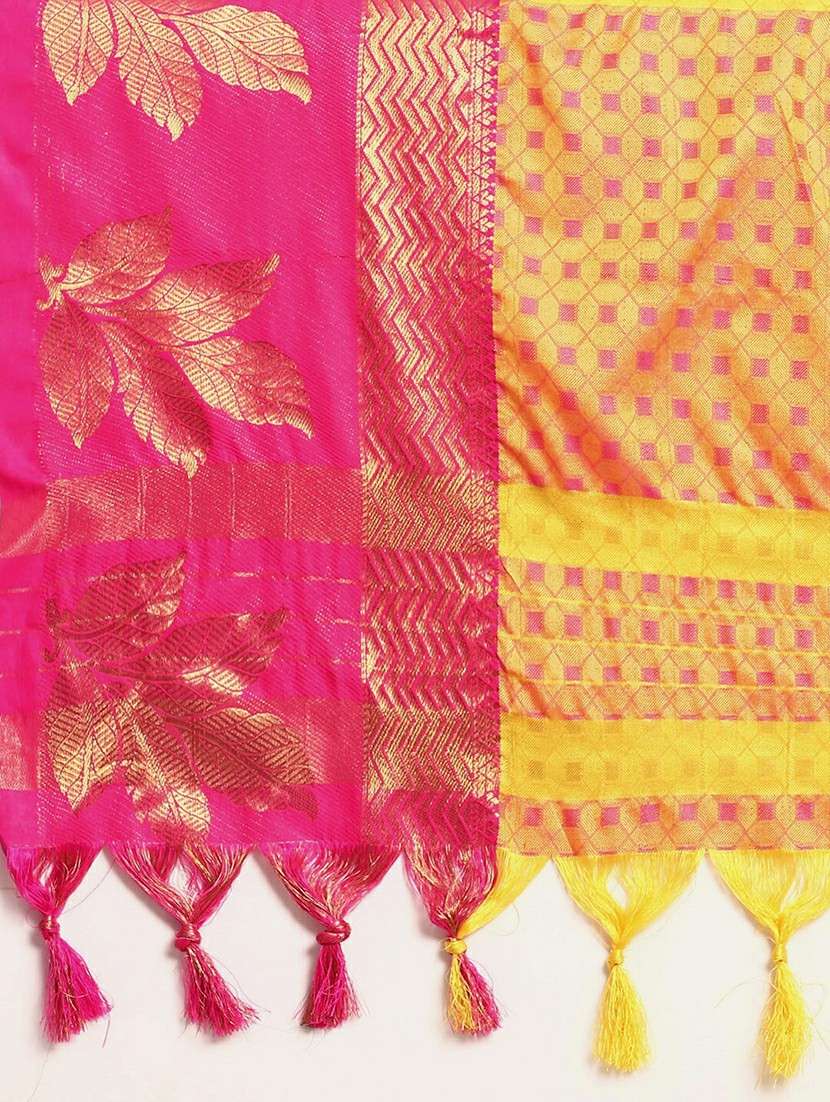 women self design dharmavaram zari bordered saree - 21520594 -  Standard Image - 4