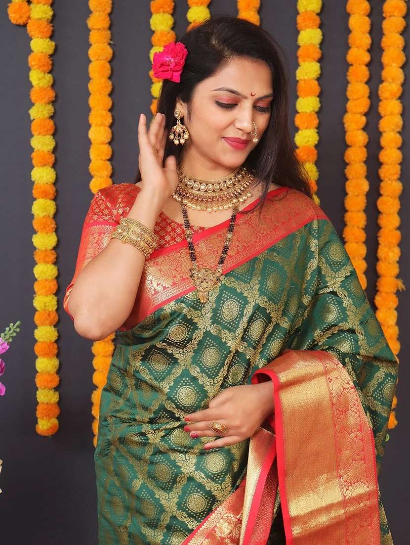 women self design banarasi saree - 21520607 -  Standard Image - 1