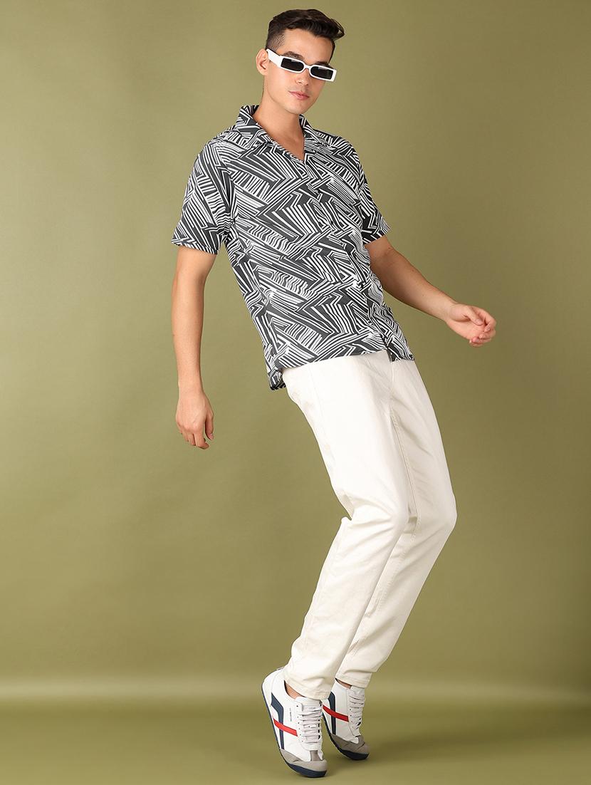 men printed short sleeve casual shirt - 21521345 - Standard Image - 4