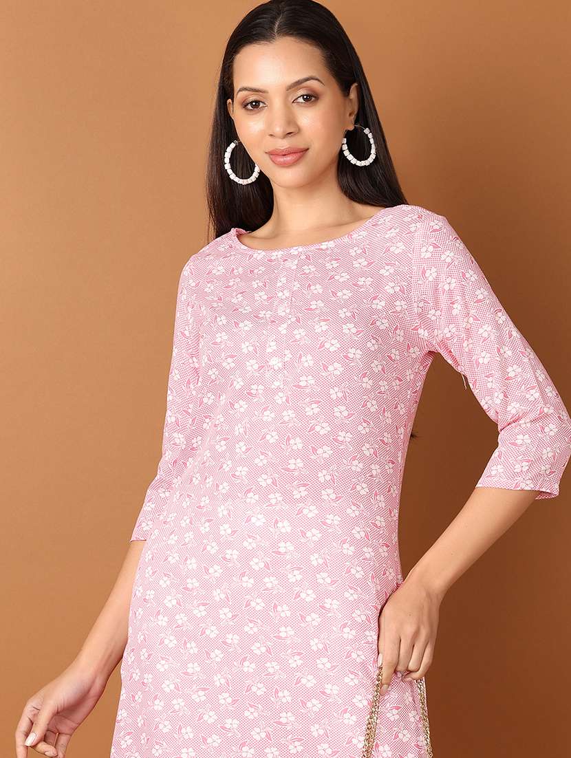 women three quarter sleeve straight kurta - 21521435 -  Standard Image - 4