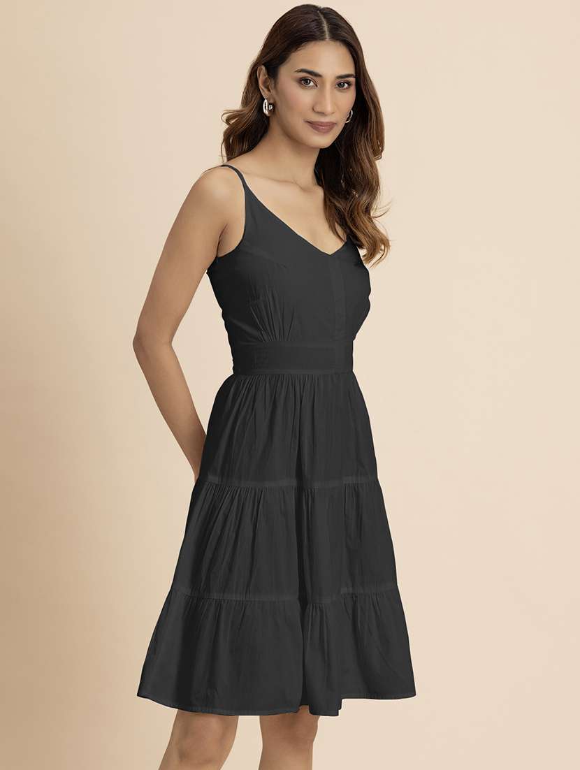 women solid sleeveless tiered dress - 21521979 -  Standard Image - 1