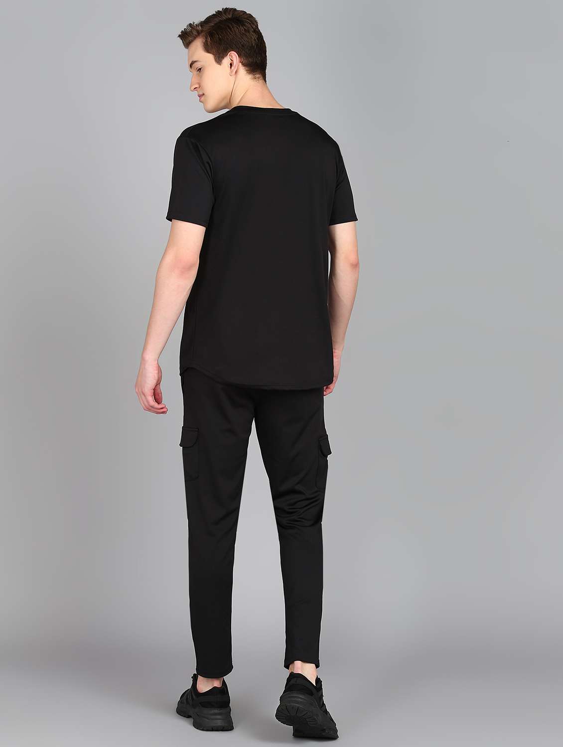 men solid full length track suit - 21522130 -  Standard Image - 1