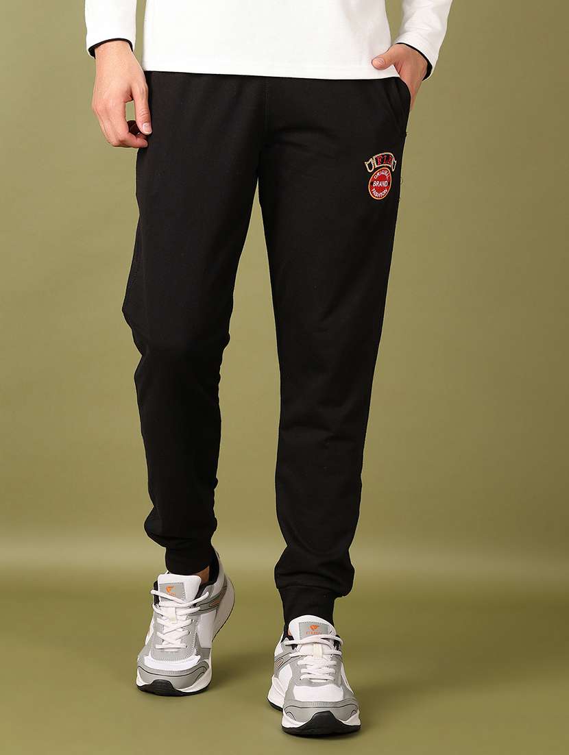 men mid rise placement print jogger - 21522950 - Standard Image - 1