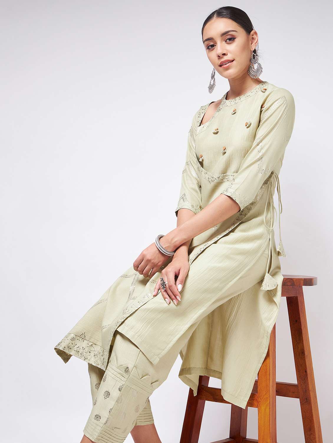 women neo mint key hole neck straight kurta - 21523236 - Standard Image - 4