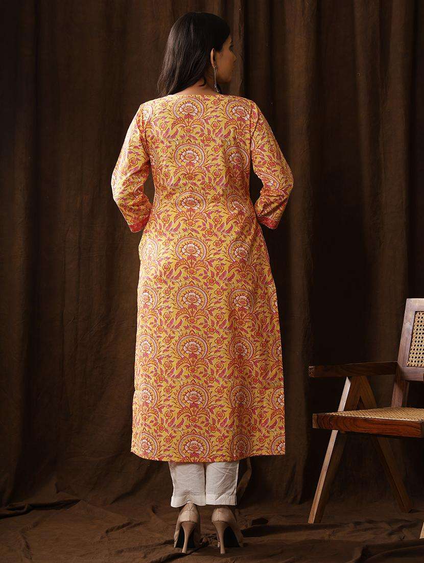 women three quarter sleeve straight kurta - 21523722 -  Standard Image - 4